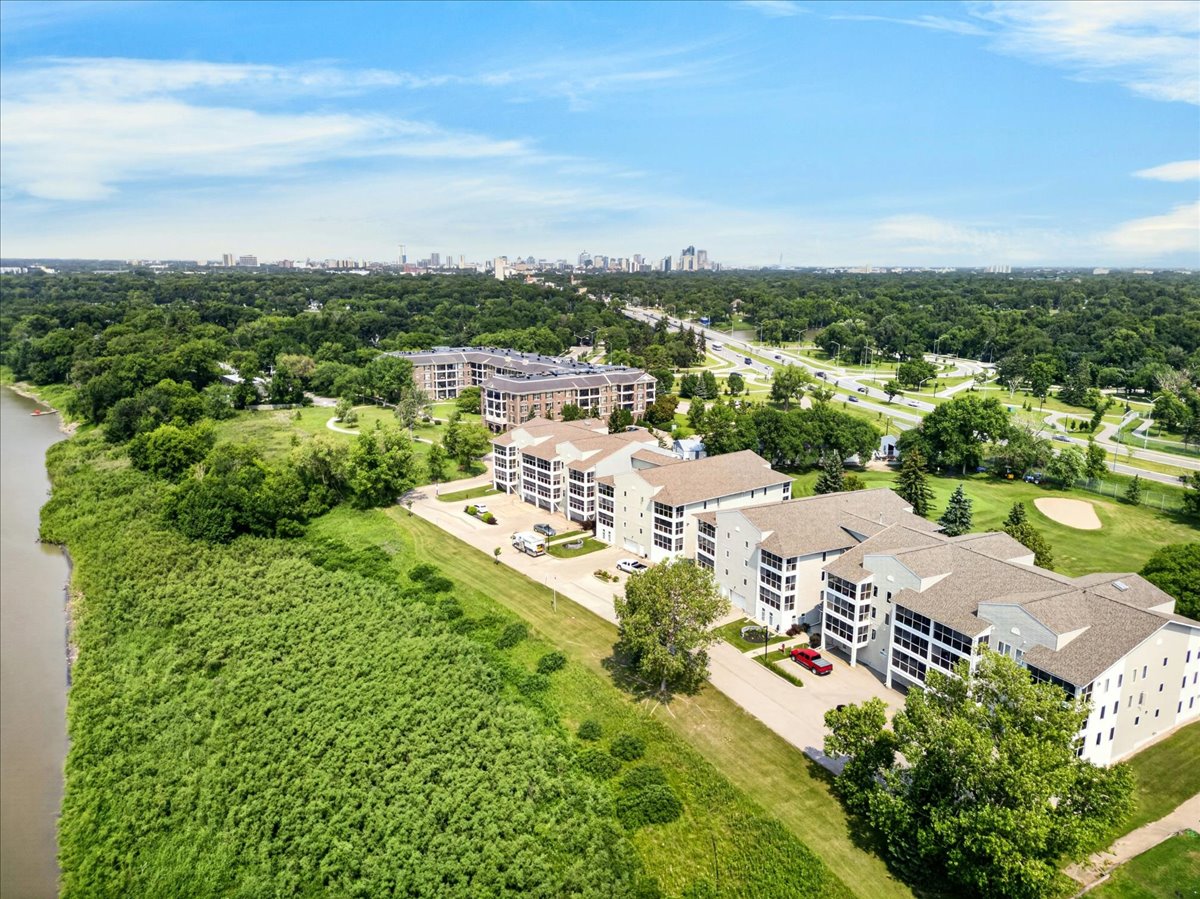 Royal Edgewater Condominiums on the Red River, 60 Dunkirk Drive, Winnipeg